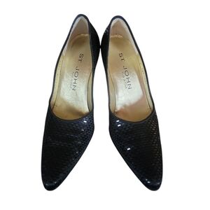 St. John Vintage Black Stephanie Paillettes Sequins Gold Lining Heels 5 1/2 B